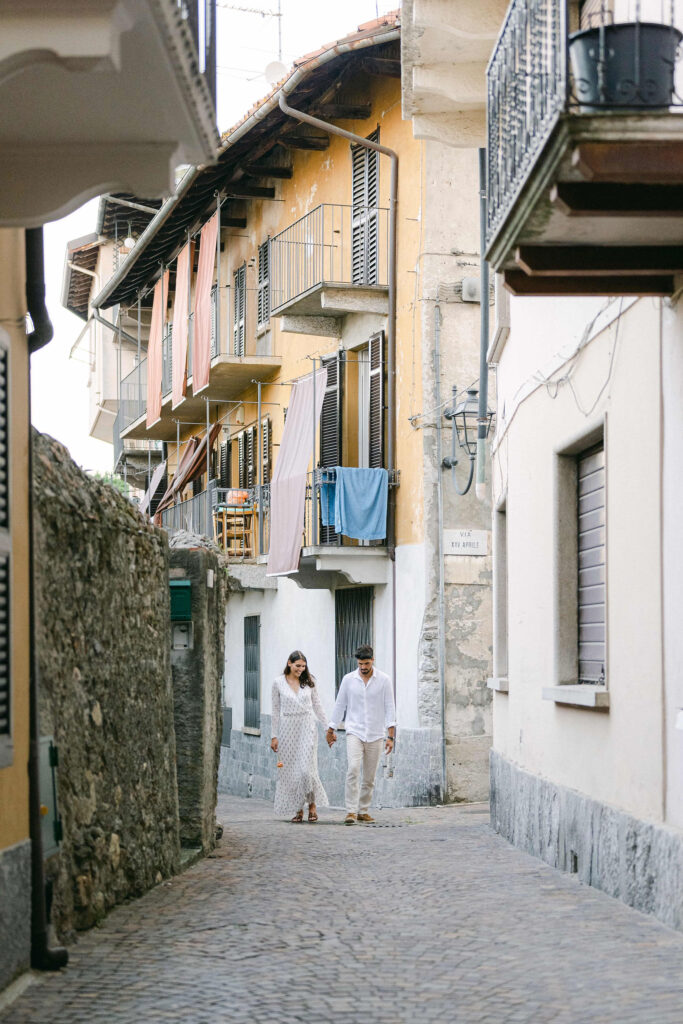 séance photo de couple pré mariage en Italie